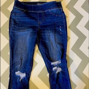 Old navy rockstar skinny jeans, dark wash.
